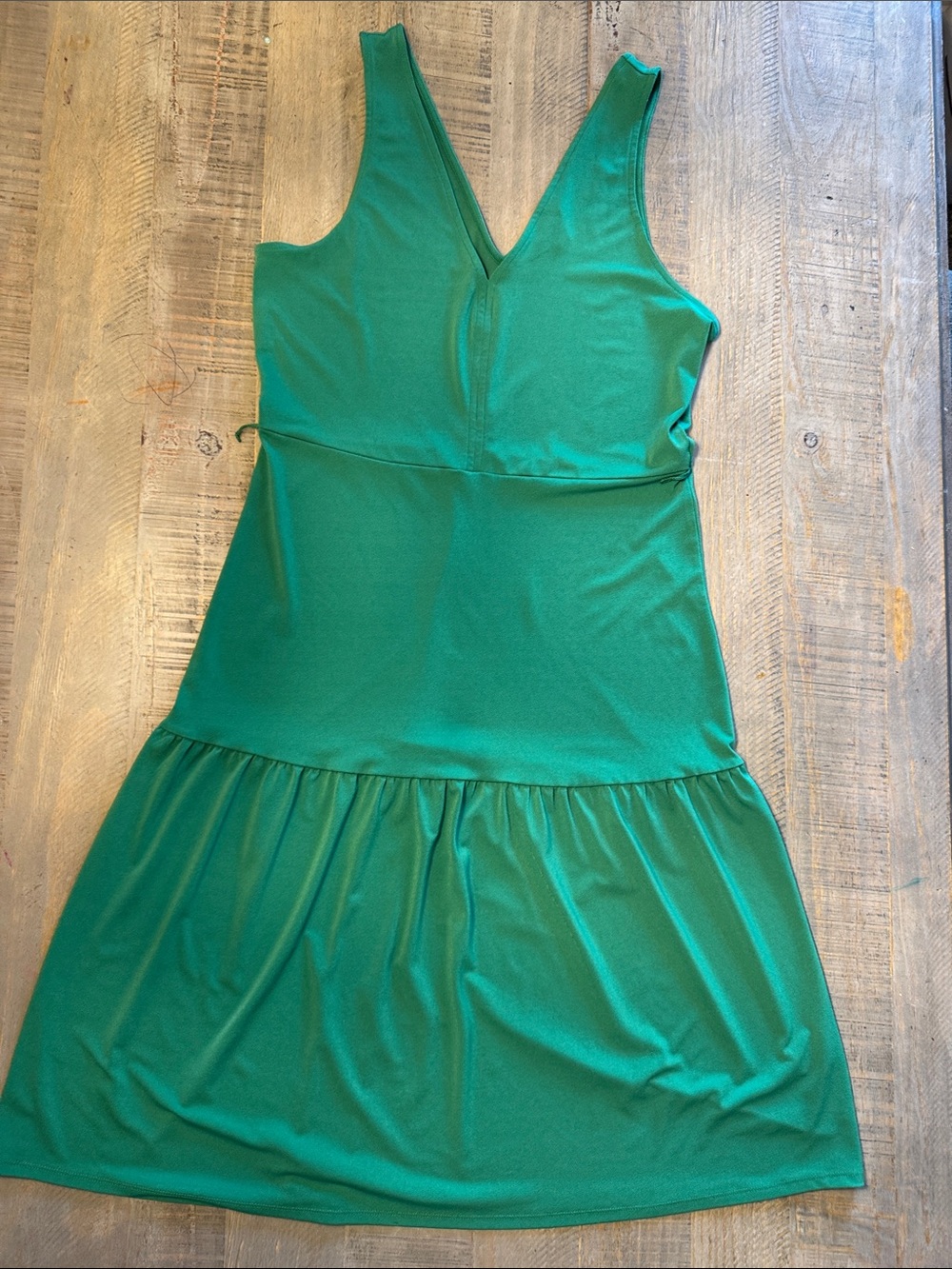 Banana Republic Green V-Neck Sleeveless Maxi Dress